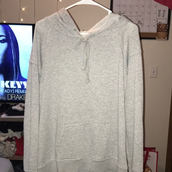 American Eagle grey sweatshirt! - Picture 4 of 4